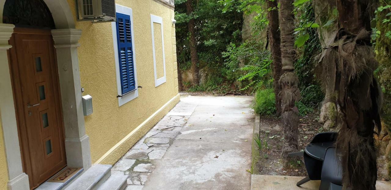 Apartment Kaza In Center, With Terrace, Private Parking, Step To The Sea Opatija Exterior photo